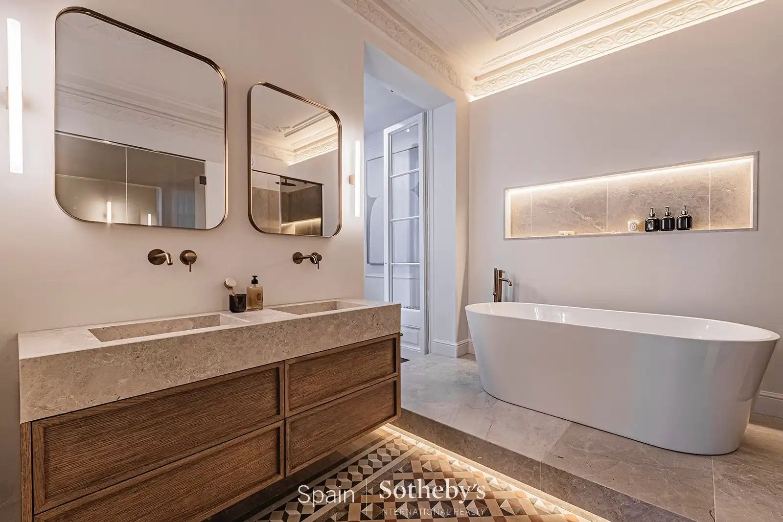 Apartament amb ascensor en venda a Eixample, imagen 37