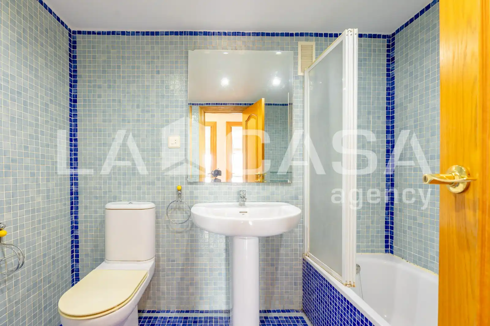 Piso con terraza en venta en Carrer de Sèneca, imagen 30