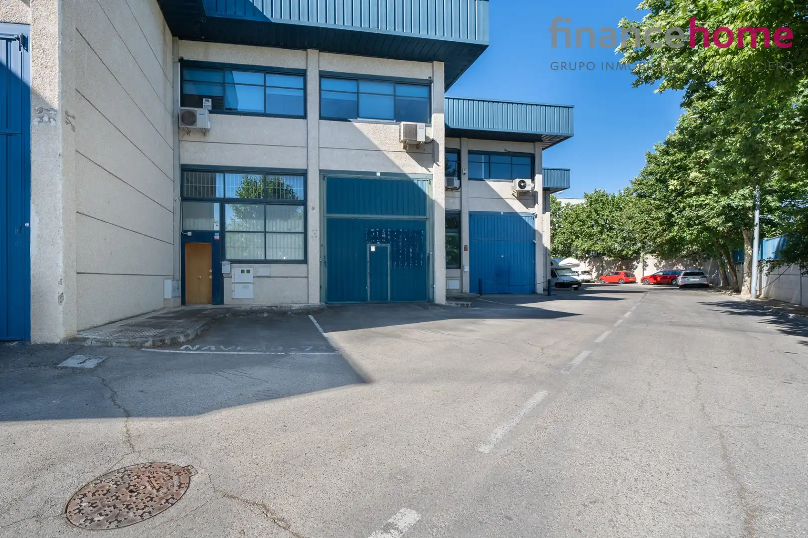 Exterior view of Industrial buildings for sale in Fuenlabrada  with Heating and Alarm