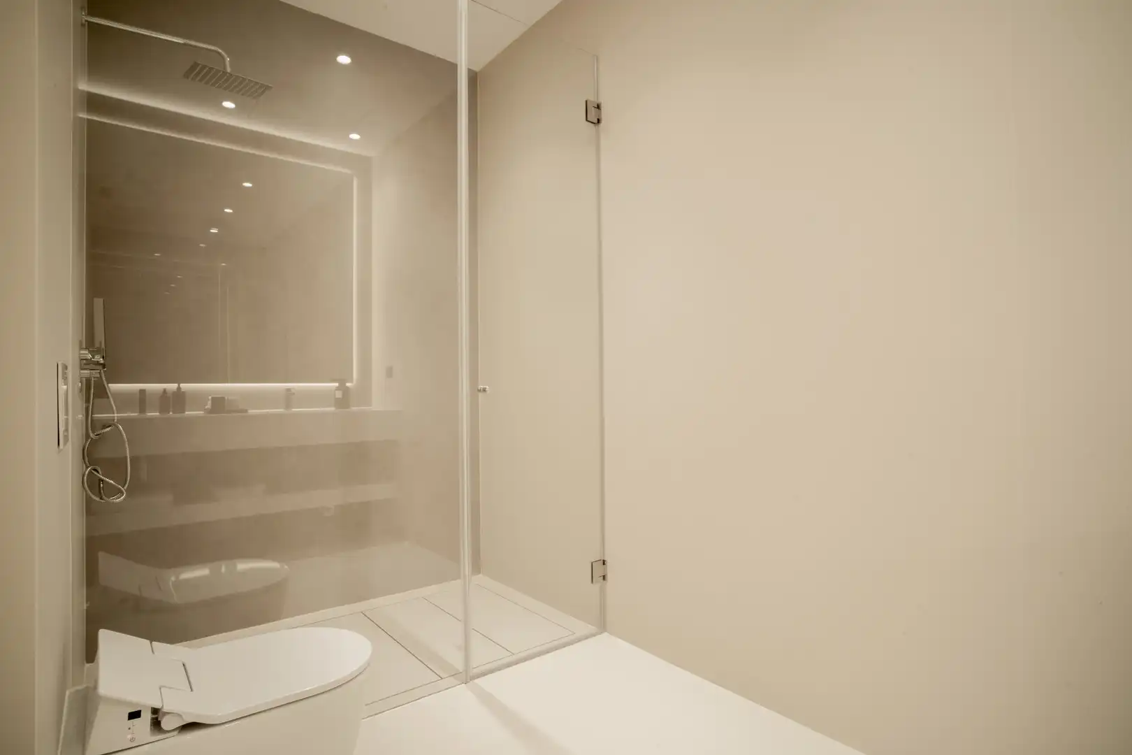 Baño de Casa o chalet en venta en Marbella con Jardín privado, Terraza y Piscina