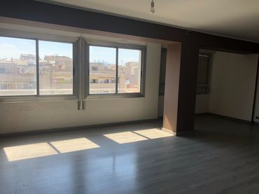 Penthouse mit Aufzug zum Verkauf in Avinguda de Barcelona