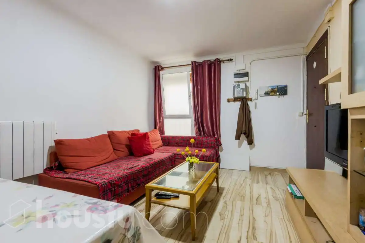 Habitación de Piso en venta en Badalona