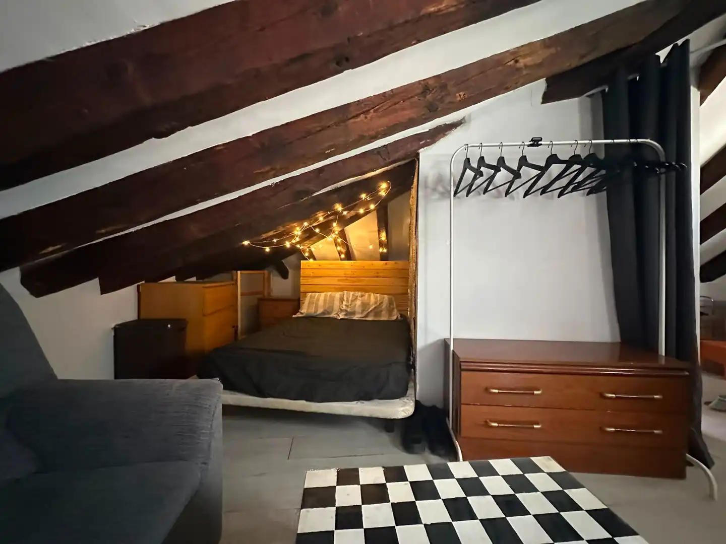 Schlafzimmer von Wohnung zum Verkauf in Madrid mit Klimaanlage, Möbliert und Ofen