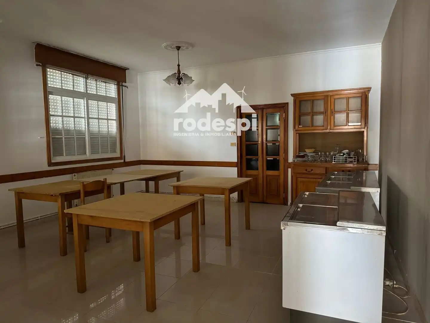 Kitchen of Commercial properties for rent in Arbo  with Furnished