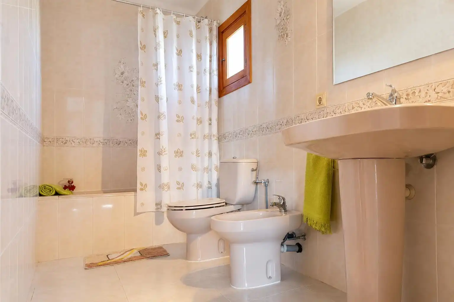 Bathroom of Houses for sale in Santanyí  with Air Conditioner, Private garden and Terrace
