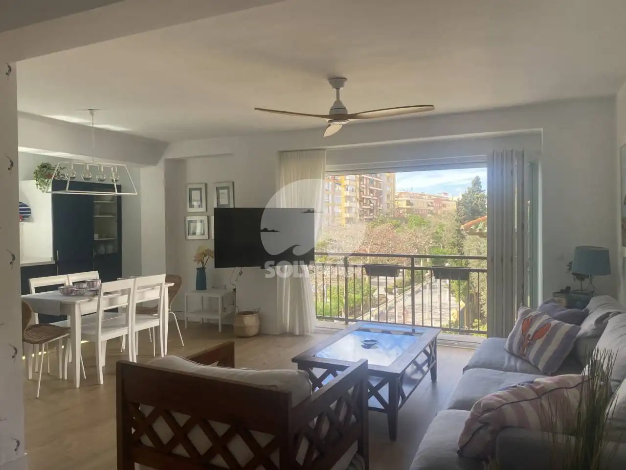 Living room of Flat for rent in Vélez-Málaga  with Air Conditioner, Furnished and Balcony