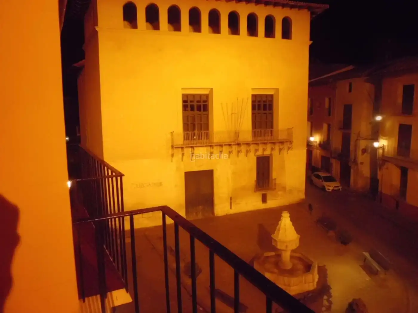 House with garden for sale in Plaça de la Trinitat 8, imagen 2