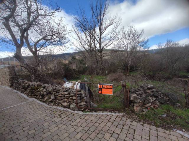 Terreno residencial en Venta en Huertos, 5 en Navarredonda y San Mamés