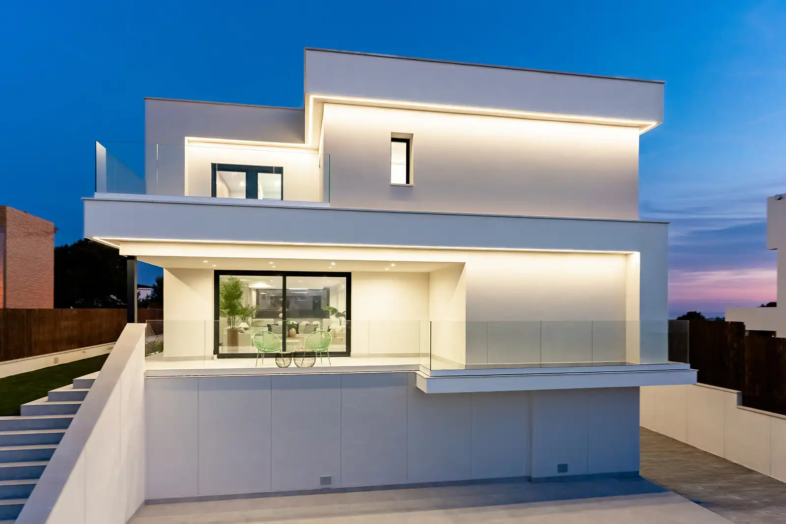 Vista exterior de Casa o chalet en venta en Vilanova i la Geltrú con Aire acondicionado, Calefacción y Jardín privado