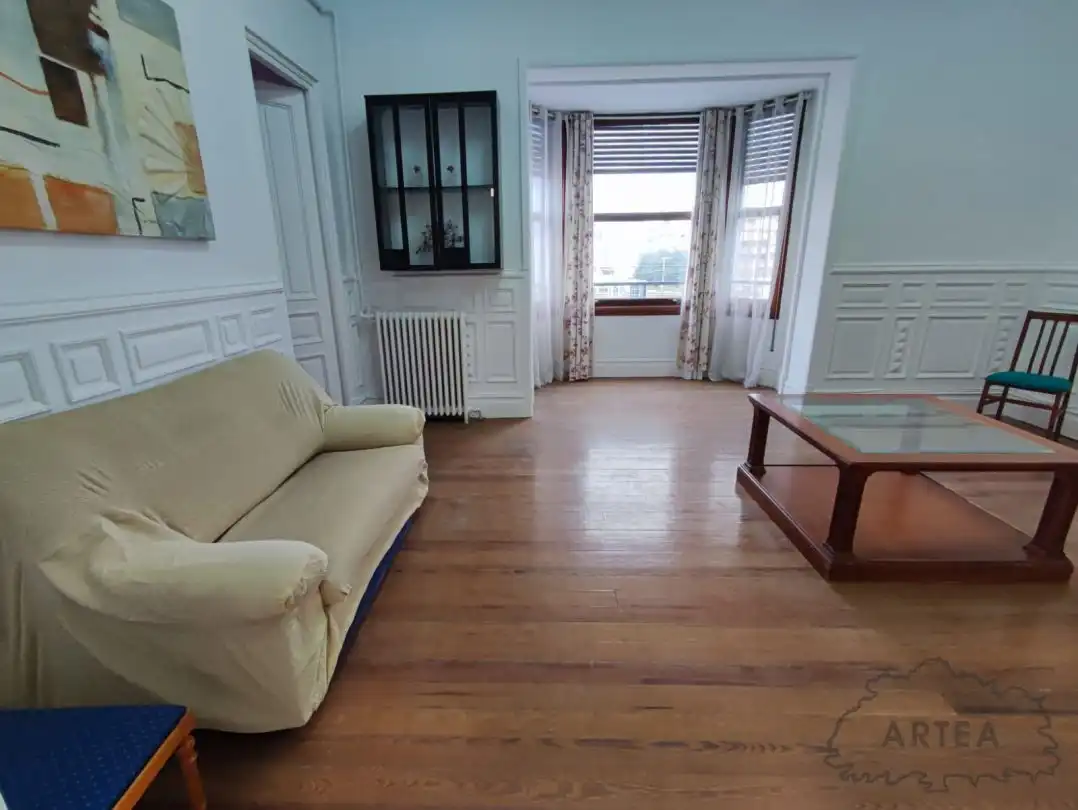 Sala de estar de Piso de alquiler en Bilbao  con Calefacción, Horno y Lavadora