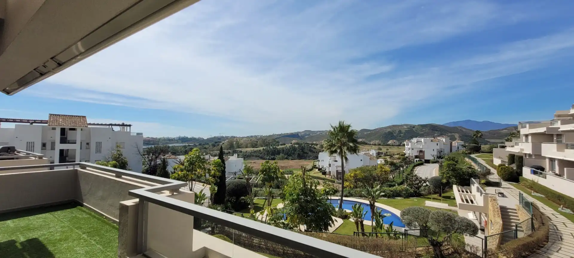 Apartament amb piscina en venda a Benahavís pueblo, imagen 7
