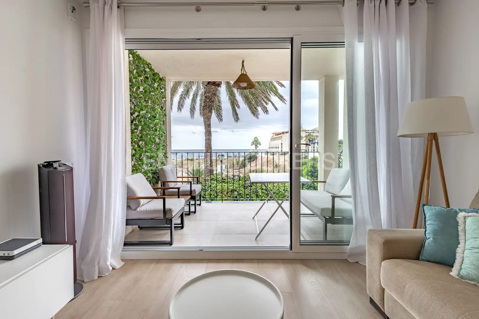 Terrassa de Pis de lloguer en Sitges amb Aire condicionat, Calefacció i Terrassa