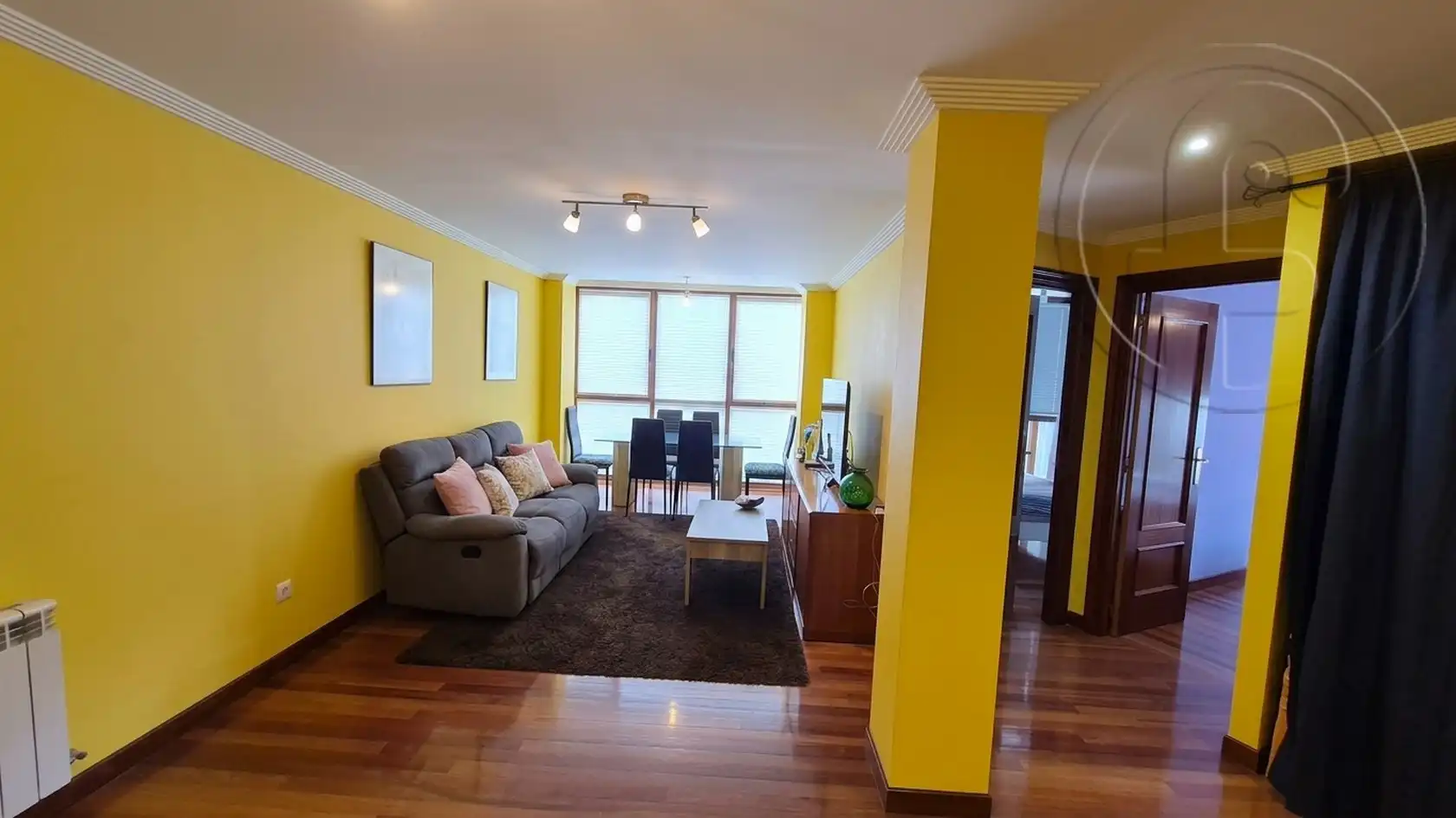 Sala de estar de Piso en venta en Voto con Calefacción, Parquet y Amueblado