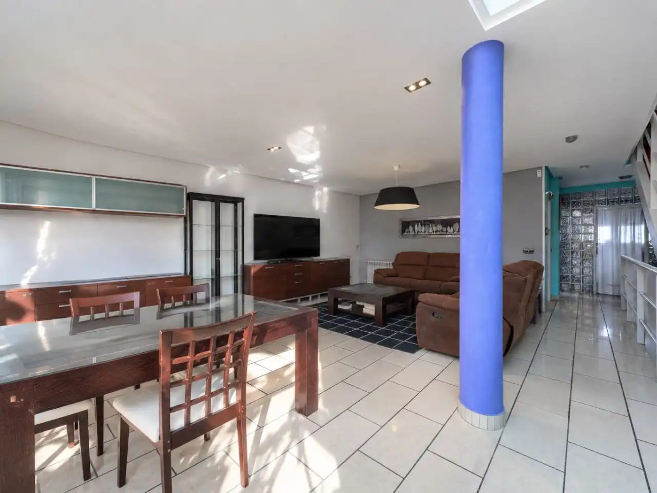 Sala d'estar de Casa o xalet en venda en Usera