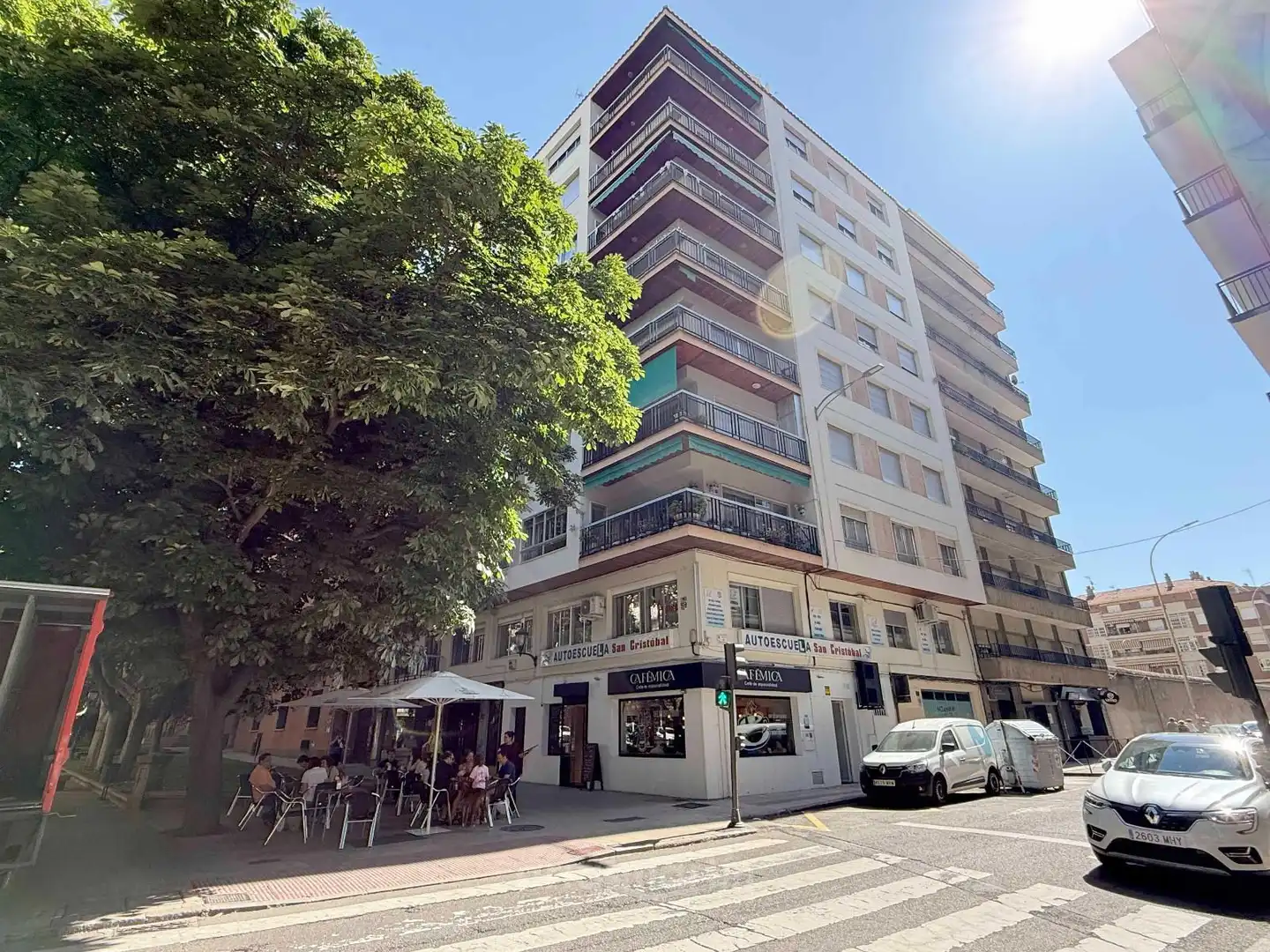 Wohnung zur Miete in Van Dyck, 66, Salesas