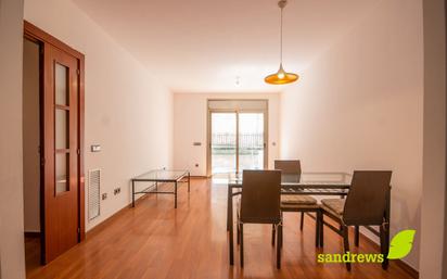 Dining room of Flat for sale in Figueres  with Air Conditioner, Heating and Terrace