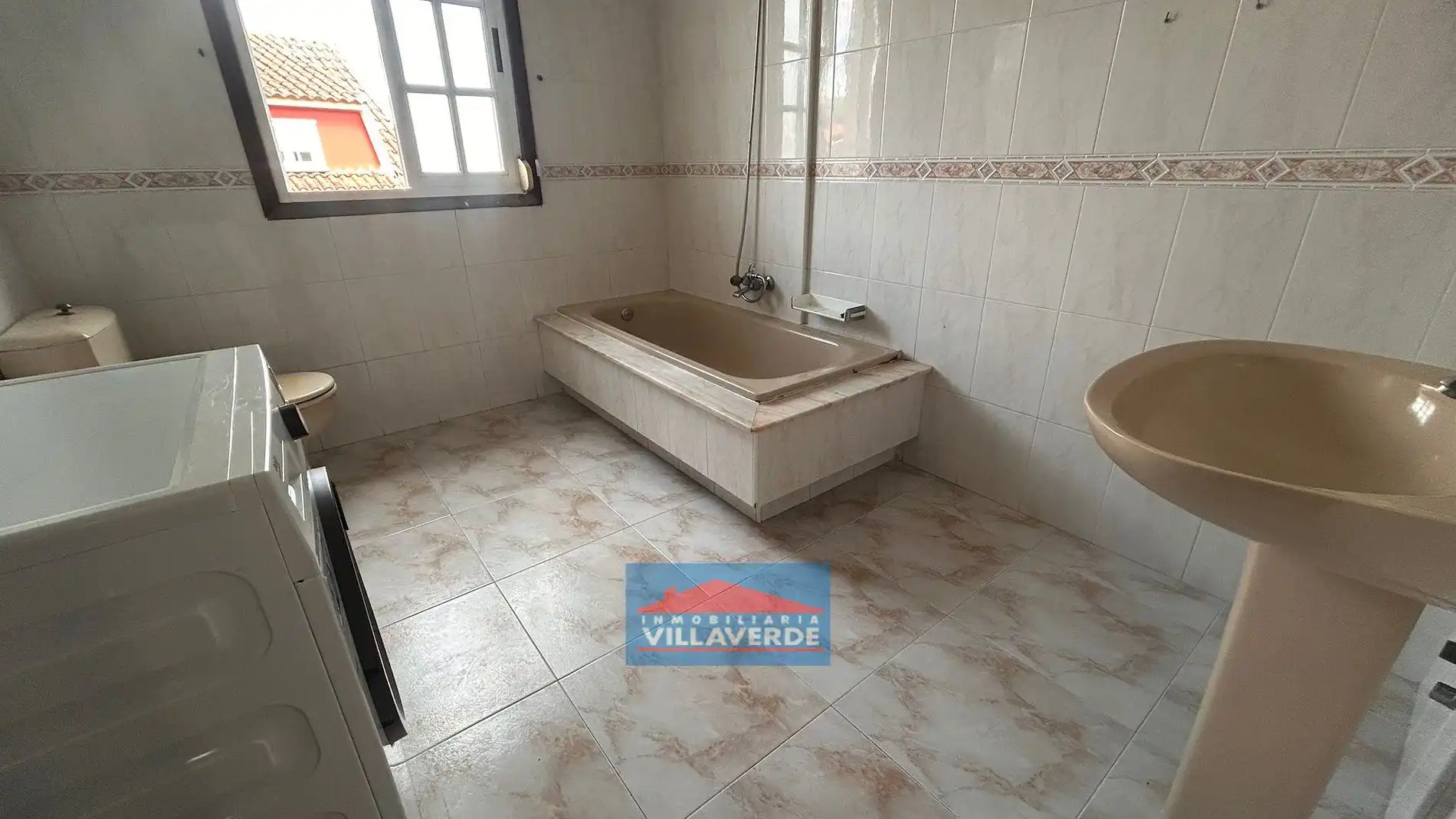 Bany de Casa o xalet en venda en Cangas 