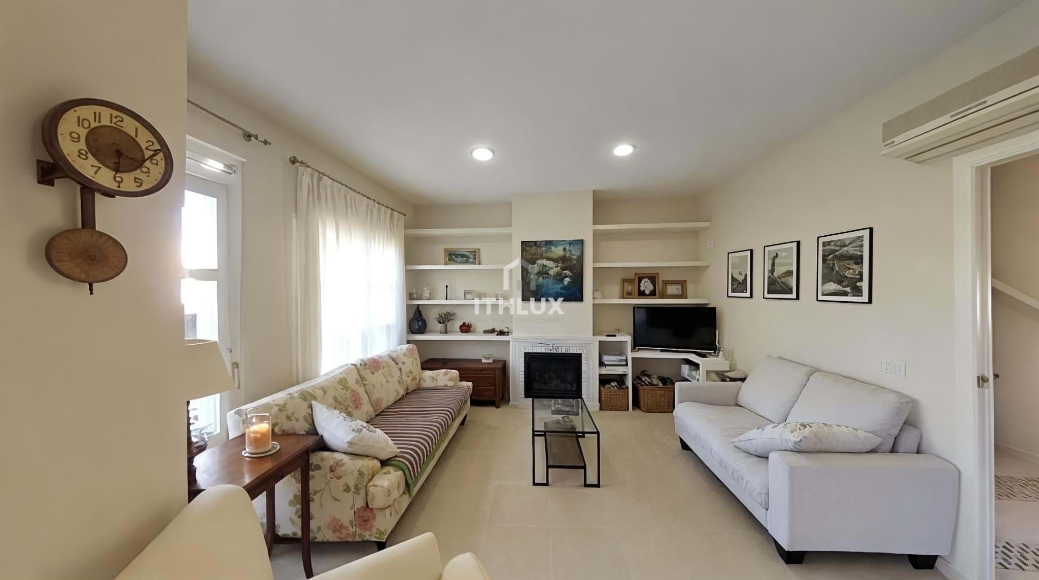 Living room of House or chalet to rent in Tomares  with Air Conditioner, Storage room and Furnished