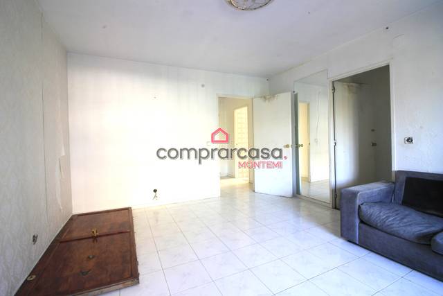 Piso en Venta en Calle Campotéjar en Orcasur - 12 de Octubre