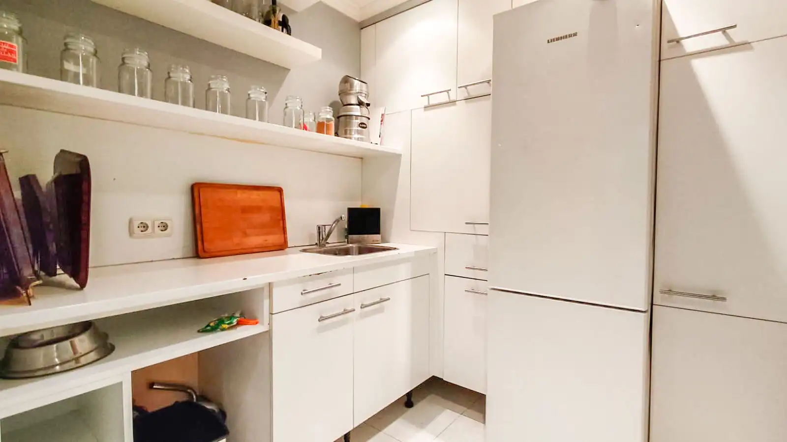 Cocina de Piso en venta en Donostia - San Sebastián  con Calefacción, Balcón y Alarma