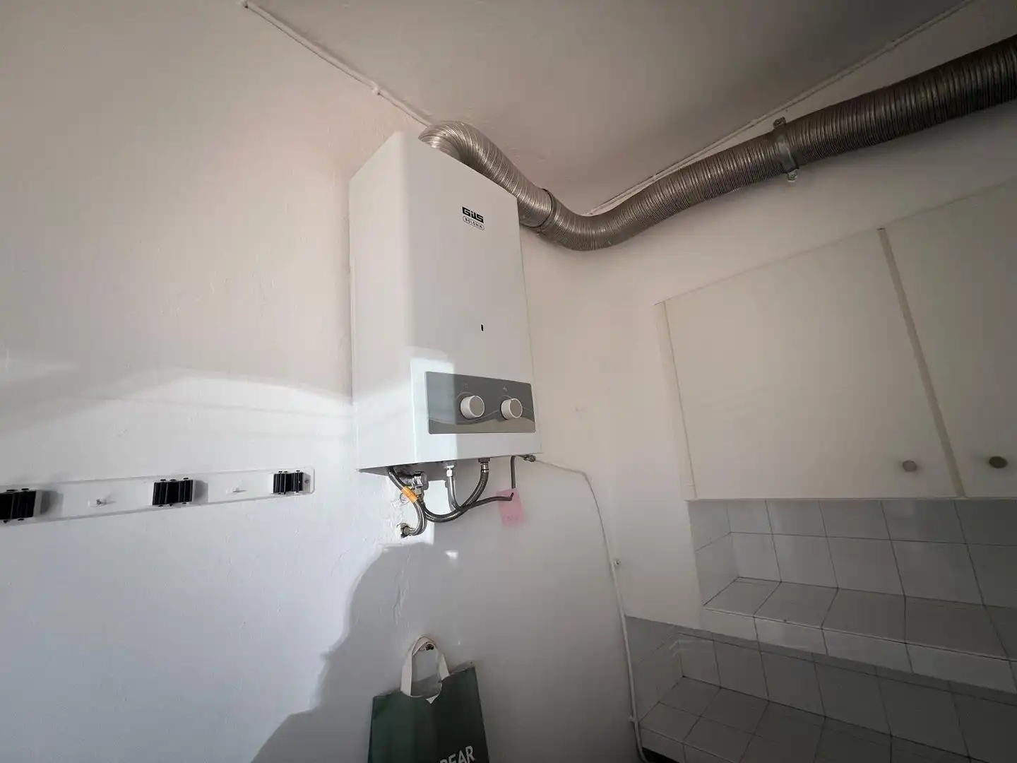 Baño de Piso de alquiler en La Font d'en Carròs con Terraza y Amueblado