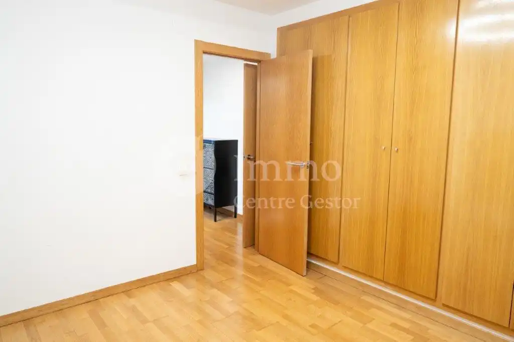 Habitación de Ático en venta en Mollerussa con Calefacción, Parquet y Terraza
