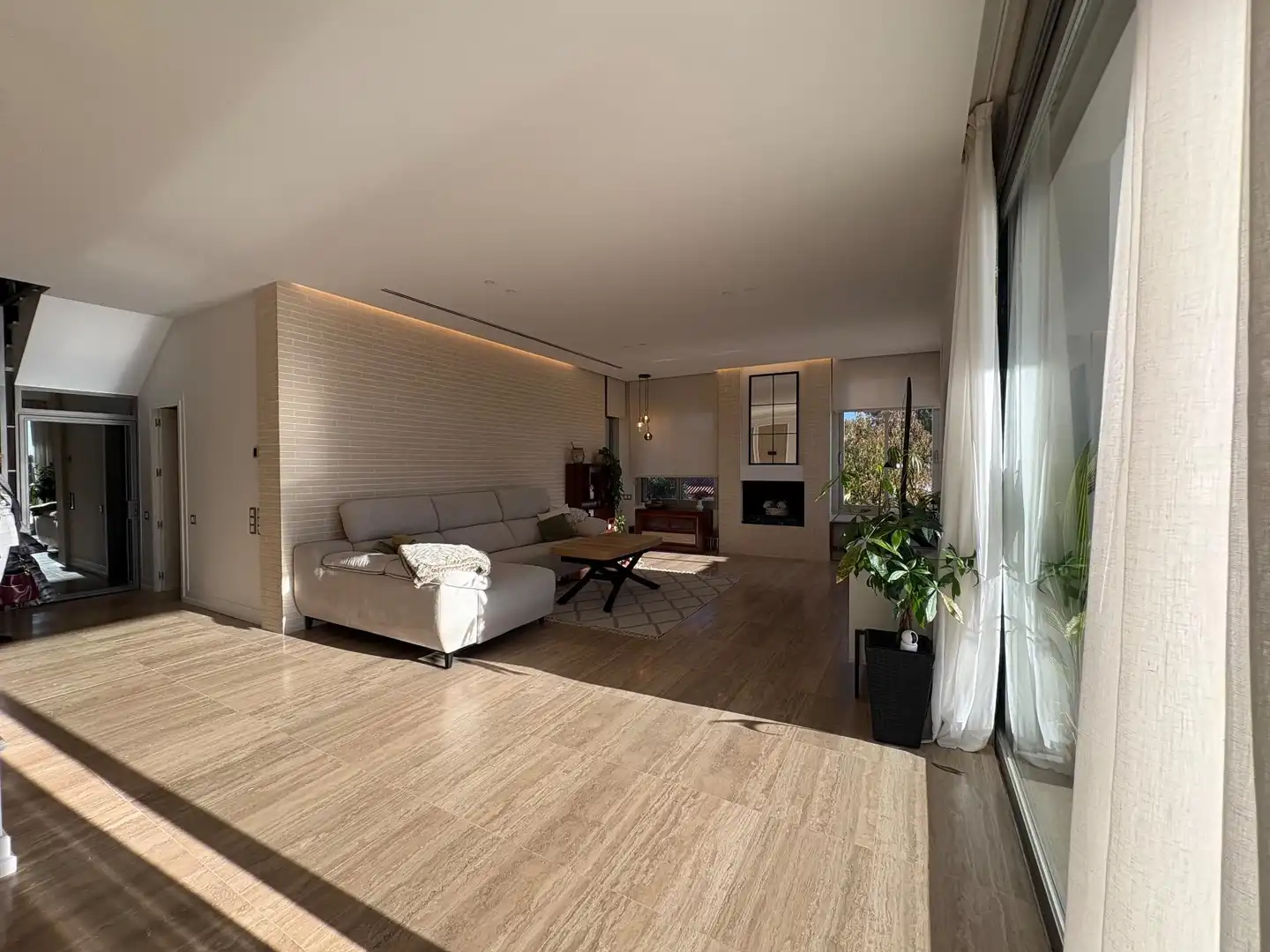 Living room of Houses for sale in Córdoba  with Air Conditioner, Heating and Private garden