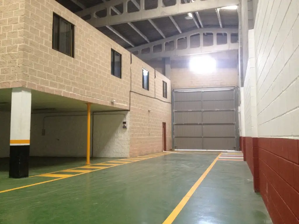 Nave industrial in affitto a Rúa Bell, imagen 2
