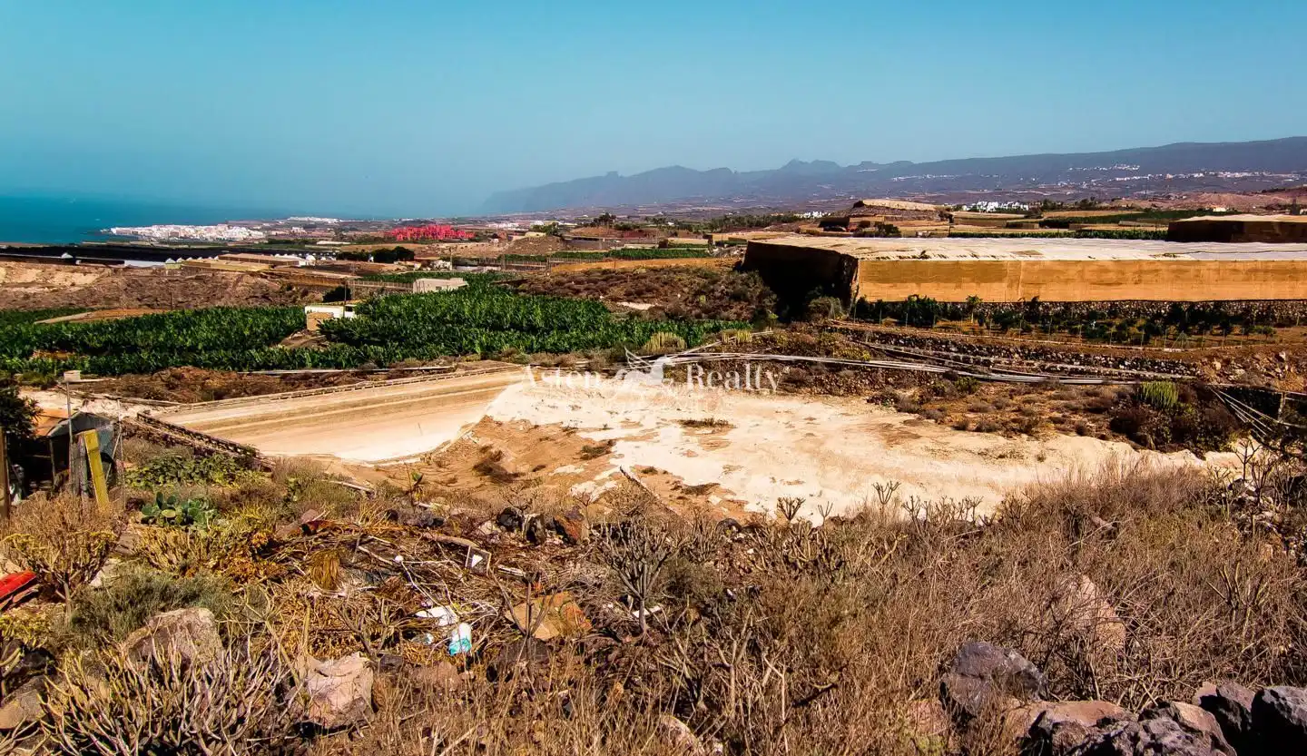 Terreno en venta en Adeje