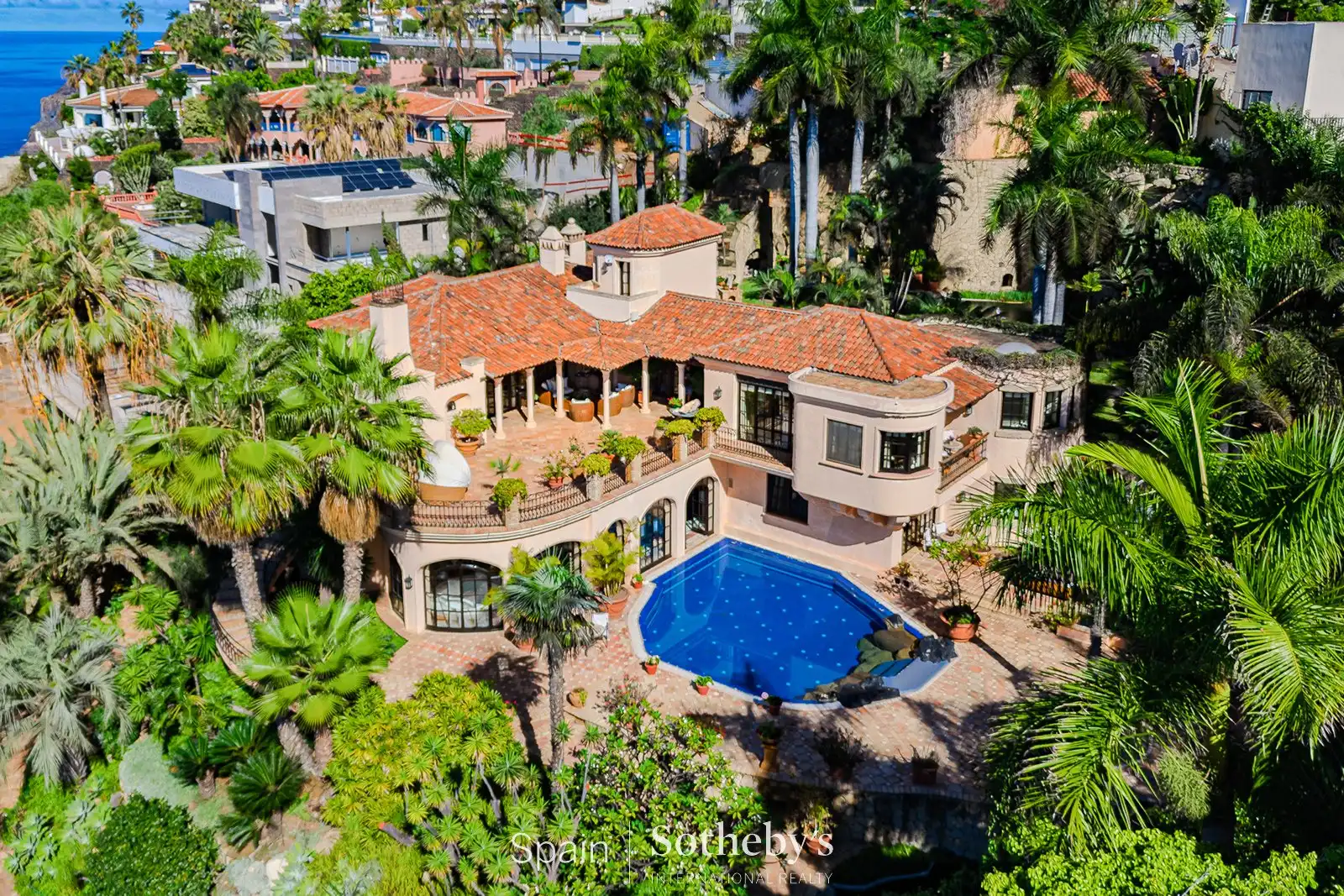 Exterior view of Houses for sale in La Orotava  with Air Conditioner, Heating and Private garden