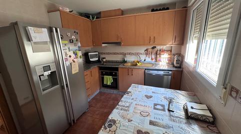 Foto 5 de Casa adosada en venta en Calle Cardenal Cisneros, La Paz, Villena