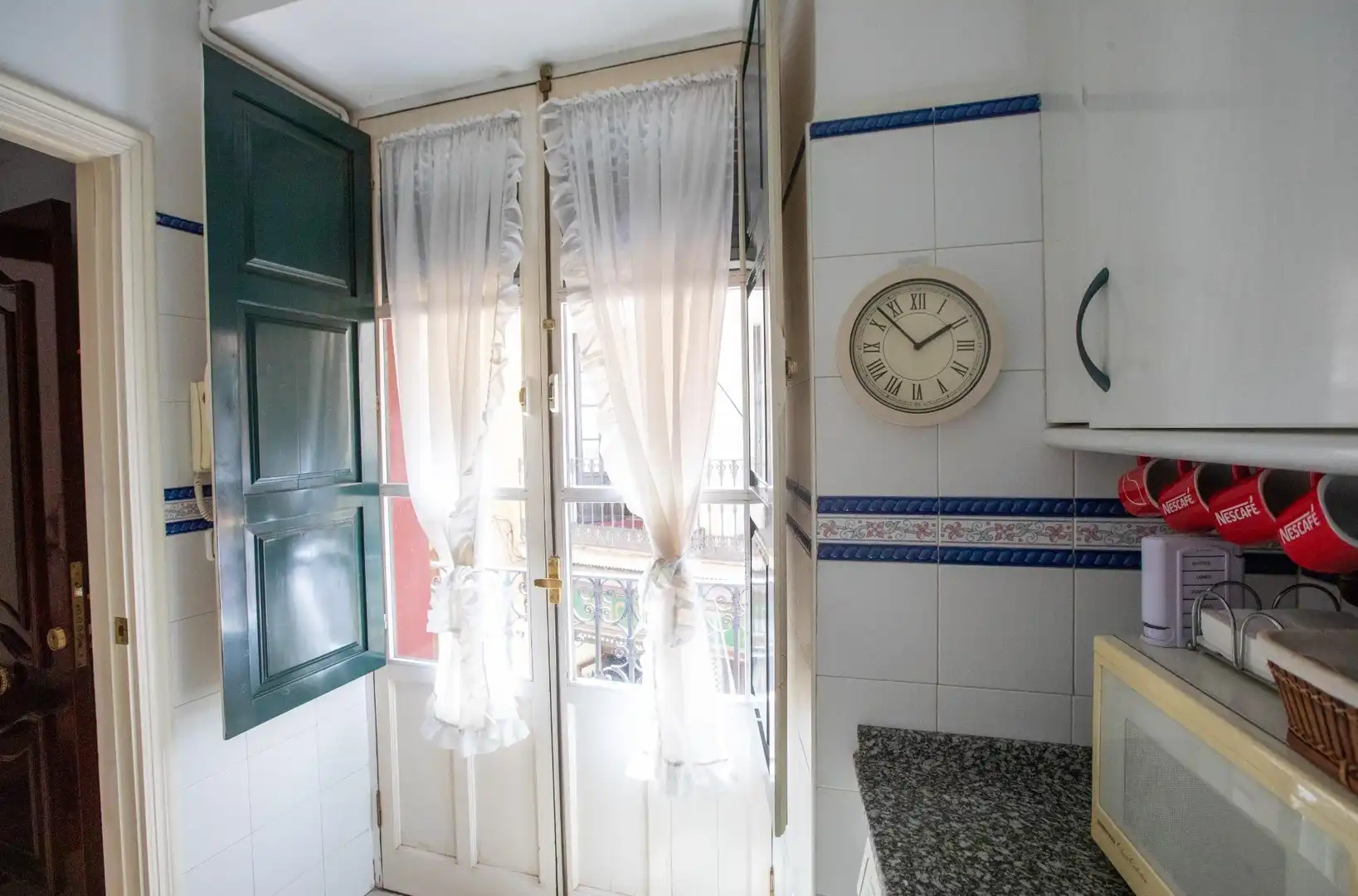 Cocina de Edificio en venta en Sevilla