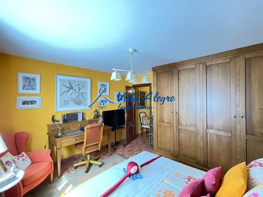 Habitación de Casa o chalet en venta en Leiva con Calefacción, Terraza y Trastero