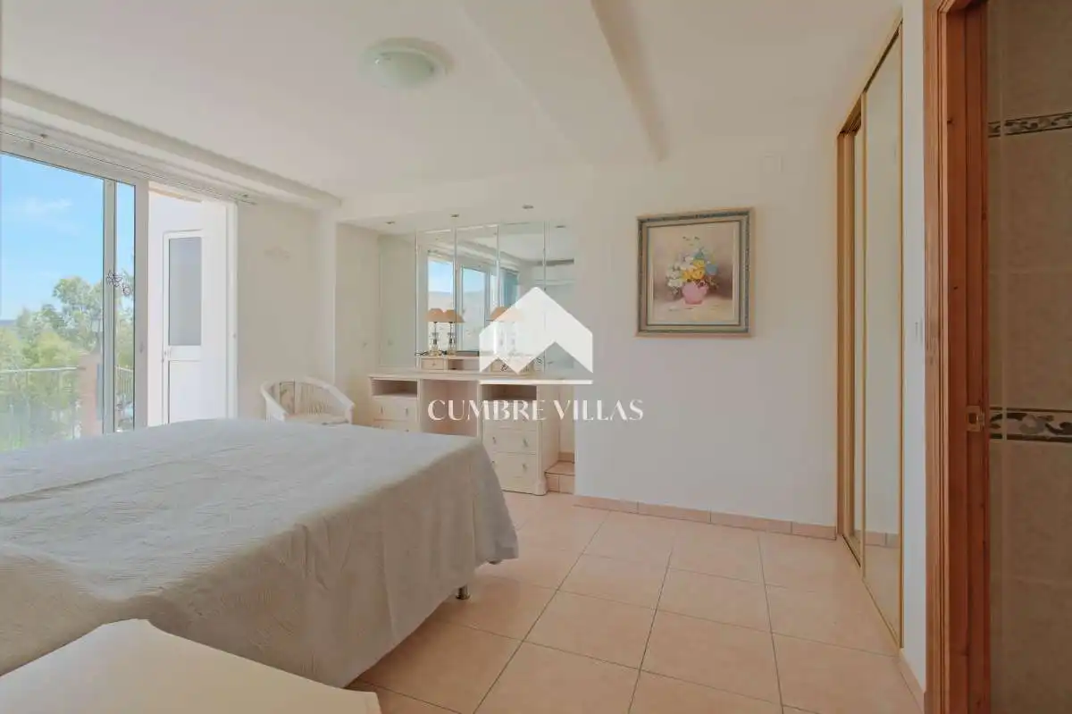 Bedroom of Houses for sale in Almuñécar
