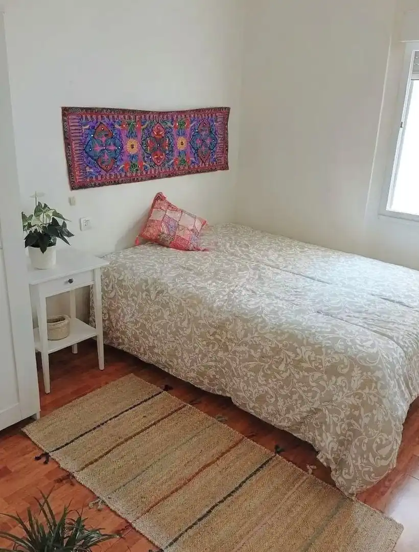 Habitación de Piso de alquiler en Gijón  con Amueblado