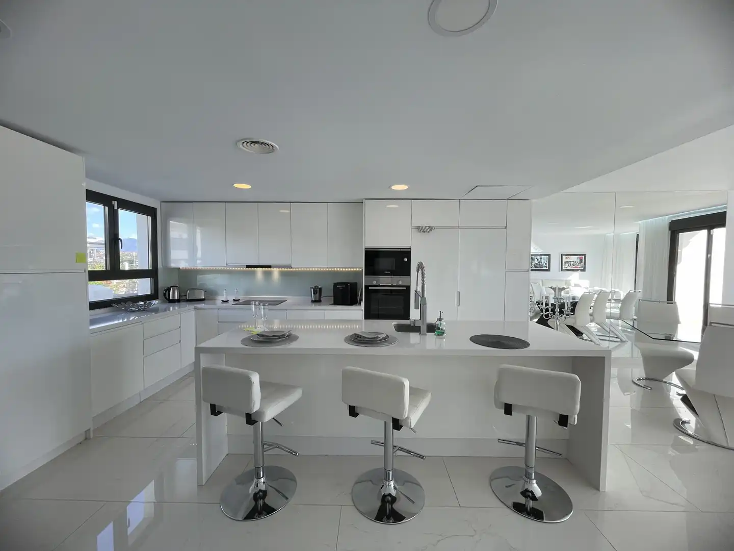 Cocina de Casa adosada en venta en Estepona con Aire acondicionado, Calefacción y Terraza