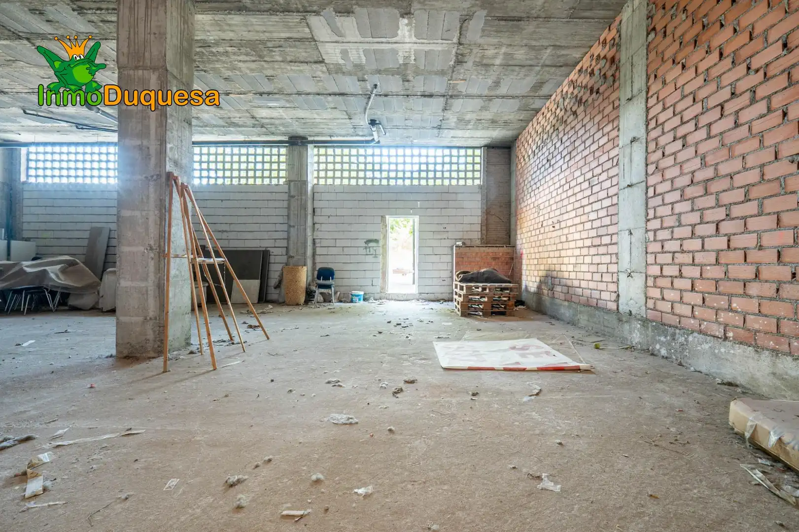 Local comercial en venda a Catedrática Asunción Linares, imagen 15