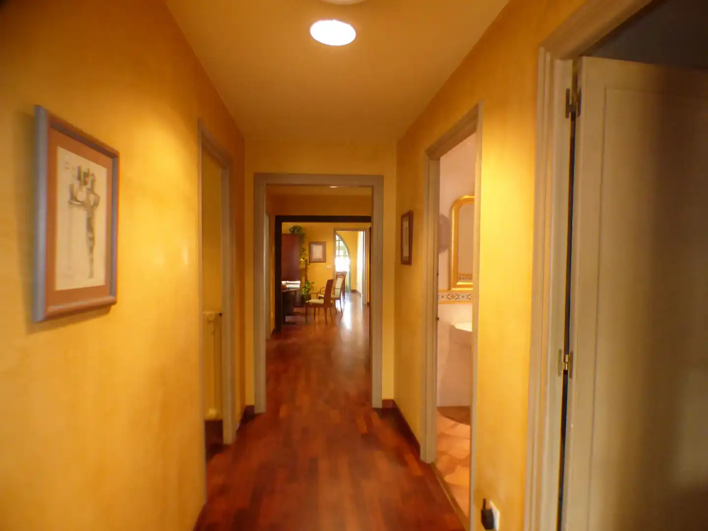 Office for sale in Girona  with Air Conditioner, Heating and Furnished