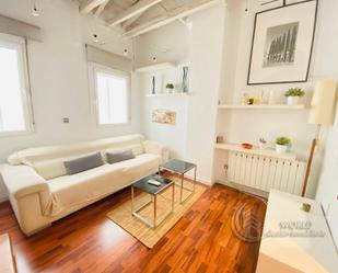 Duplex to rent in Calle de Quesada, Trafalgar