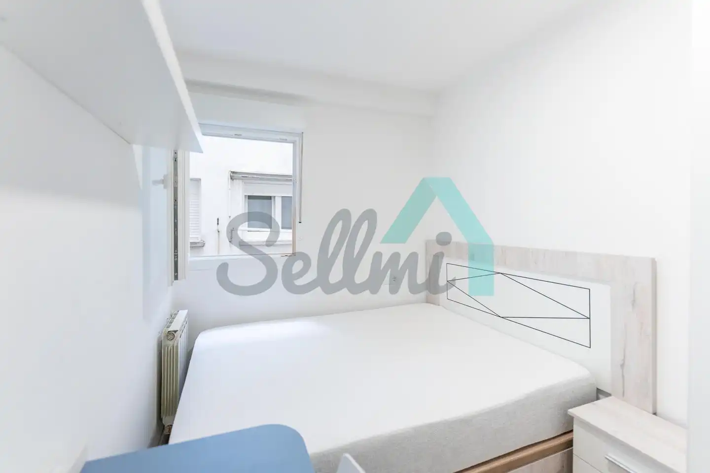 Schlafzimmer von Wohnung zur Miete in Oviedo  mit Heizung, Terrasse und Möbliert