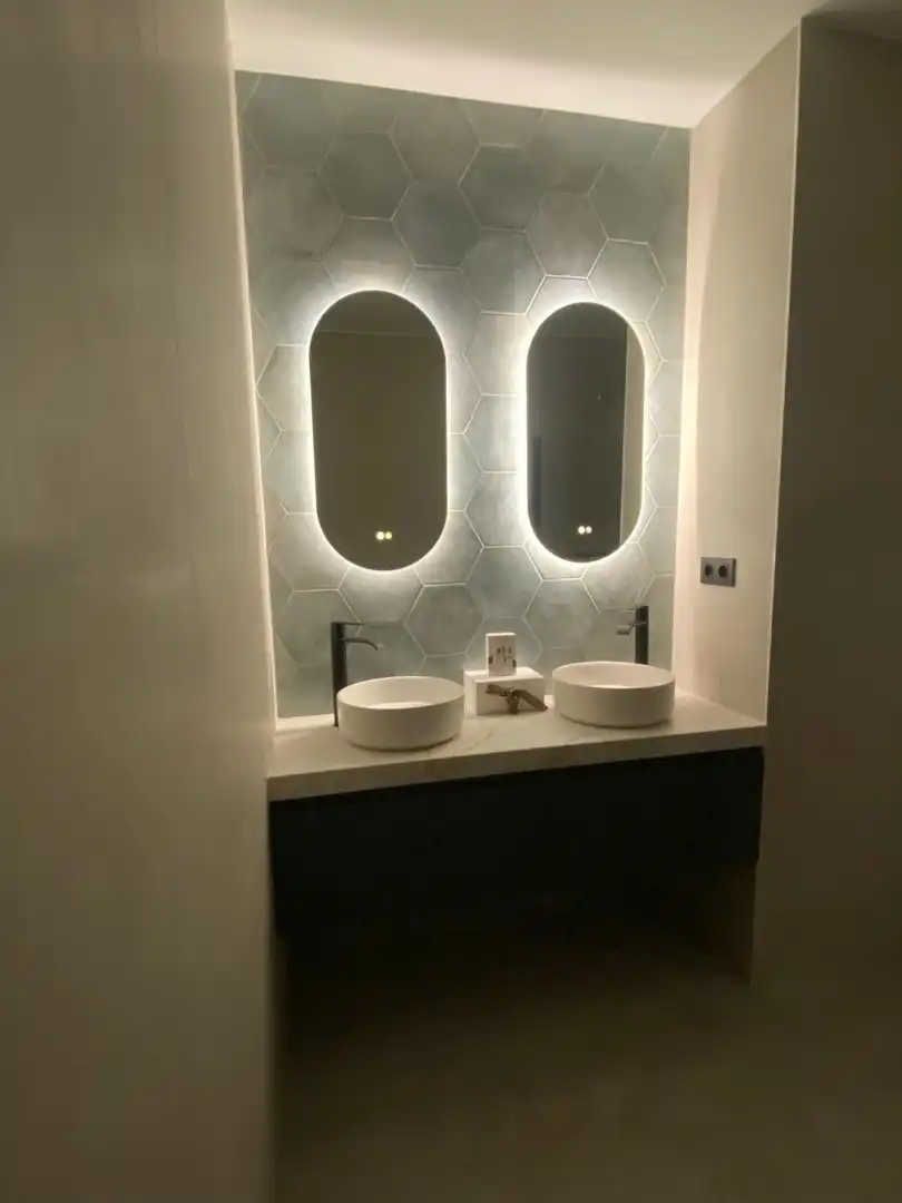 Bathroom of Flat for rent in Getxo   with Heating, Terrace and Furnished