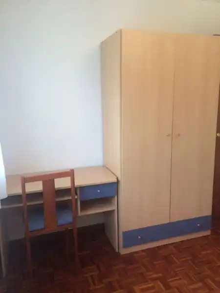 Bedroom of Flat for rent in Santiago de Compostela   with Heating, Furnished and Oven