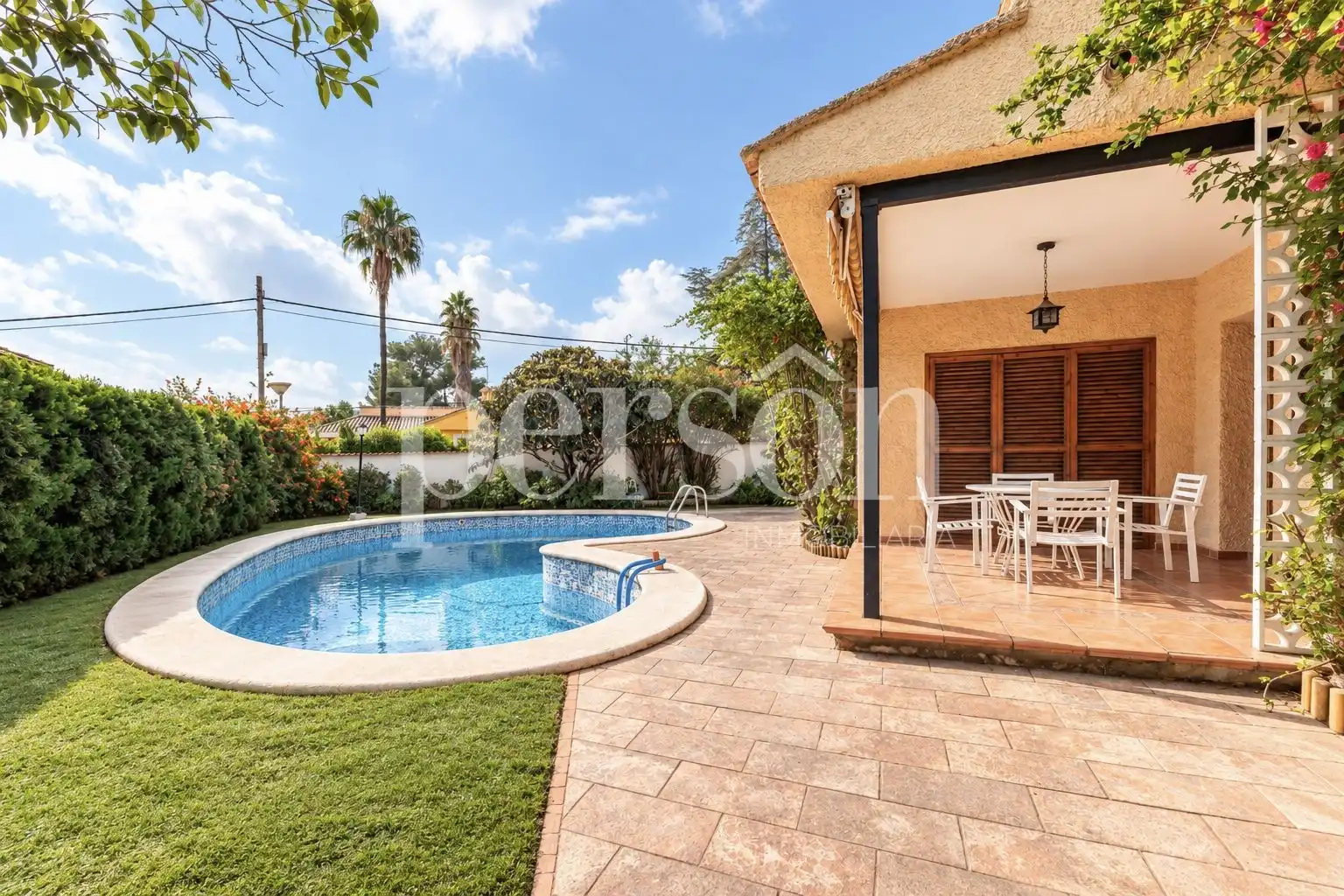 Detached house with pool for sale in Sierra Perenchiza - Cumbres de Calicanto - Sto Domingo