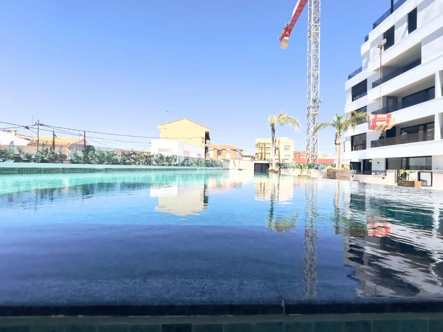 Piscina de Apartament en venda en San Pedro del Pinatar amb Aire condicionat, Terrassa i Traster