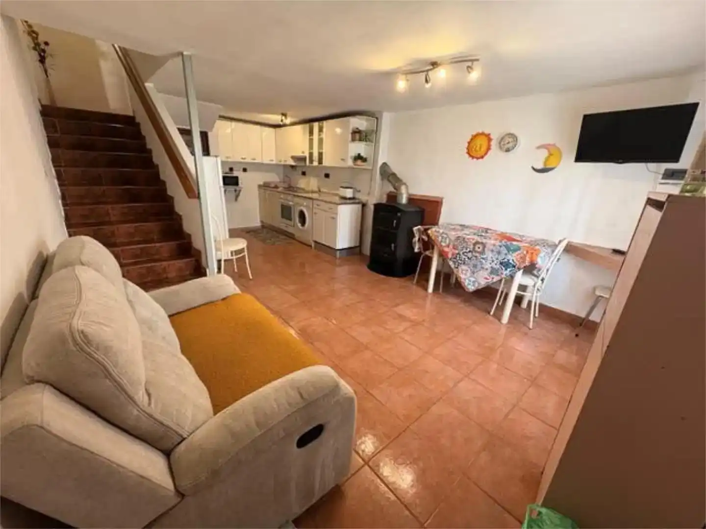 Casa o xalet en venda en Cerezo de Río Tirón amb Traster i Moblat