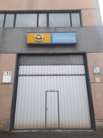 Nave industrial en Venta en Aita Gotzon Kalea en Urduliz