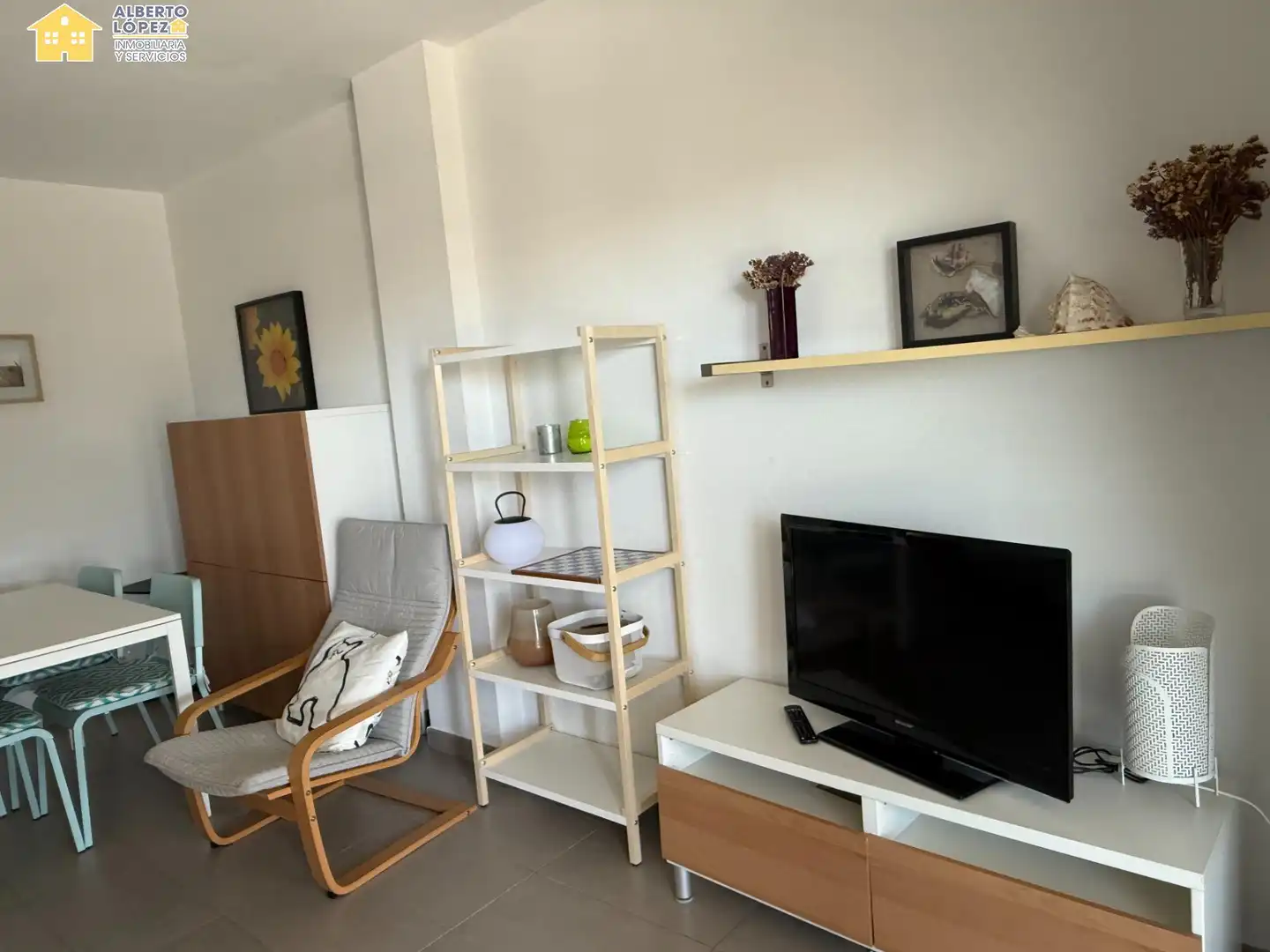 Apartment with pool to rent in Los Arenales del Sol, imagen 11