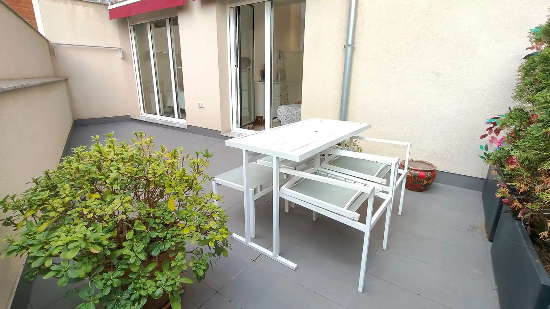 Terrassa de Pis en venda en Gijón  amb Calefacció, Terrassa i Piscina