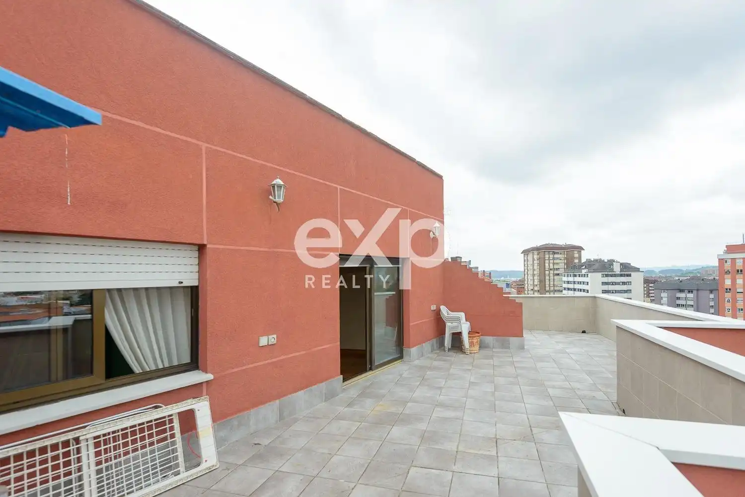Terrace of Flat for sale in Avilés  with Heating, Terrace and Furnished