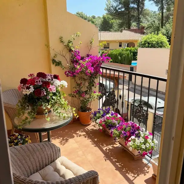 Reihenhaus mit Terrasse zum Verkauf in Carrer Serra, imagen 40